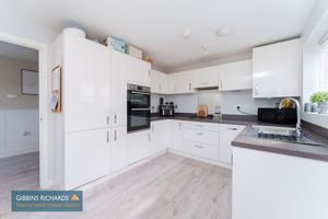 Kitchen/Diner- click for photo gallery